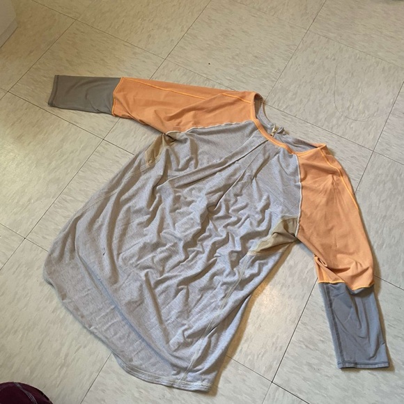 Lululemon Spincity Long Sleeve - Picture 3 of 5